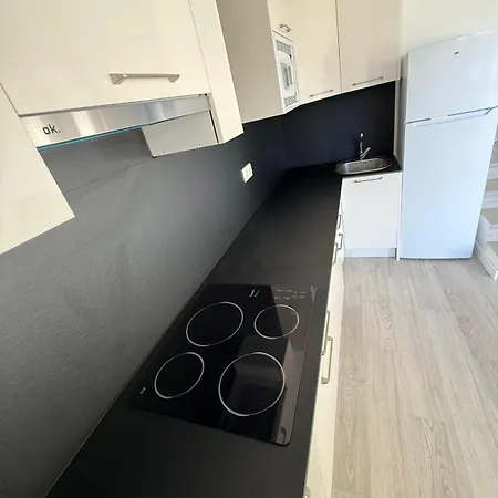 Daire Calle Del Torcal, Card