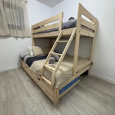 Calle Del Torcal, Card Апартаменти Сьєрра-Невада